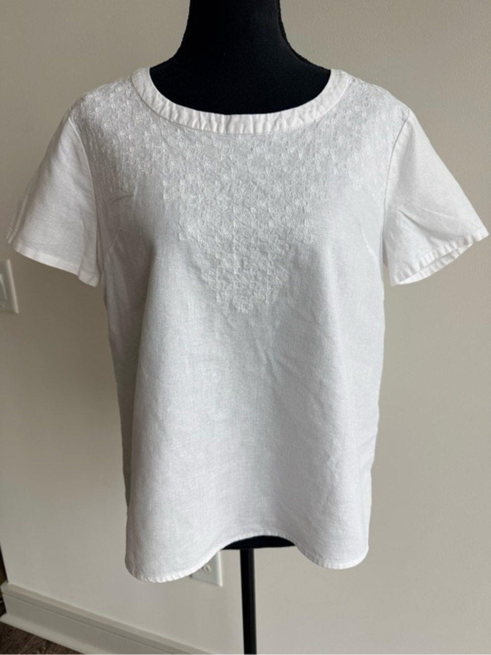 J. Crew White Short-Sleeve Embroidered Linen-Blend Top